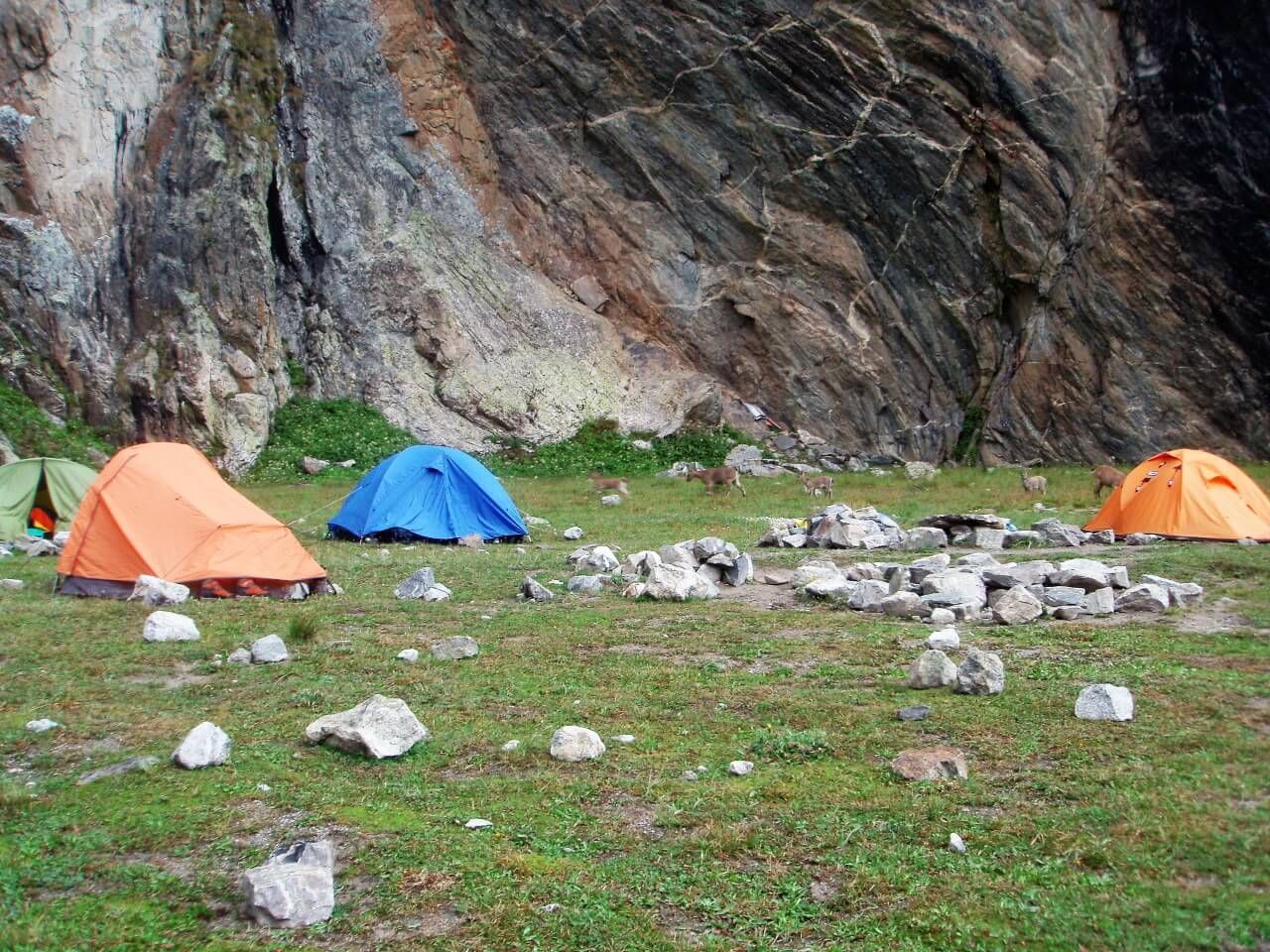 стоянка в палатках