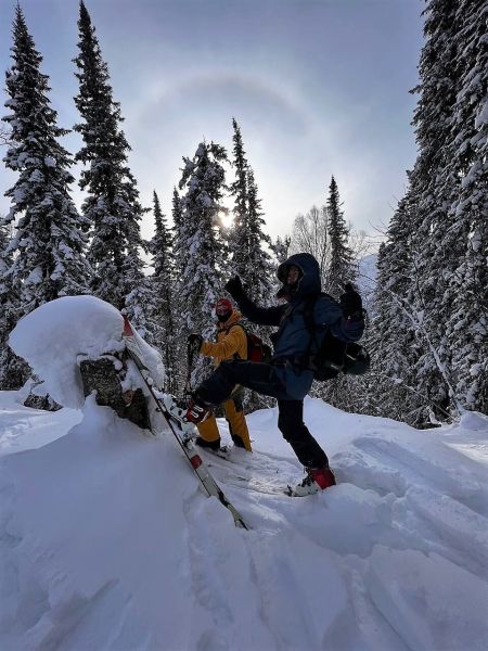 ски тур Лужба